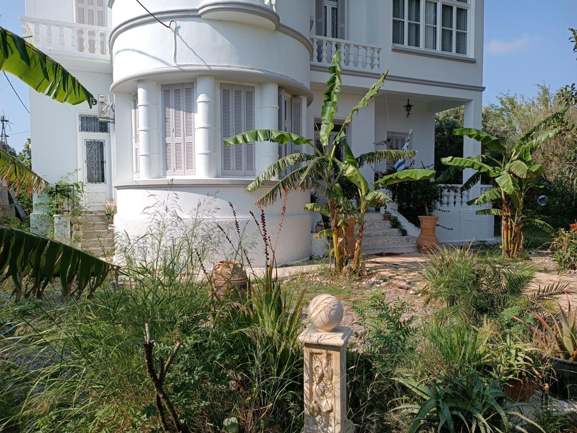 Tower Traditional Pool Villa Kremasti  Luaran gambar